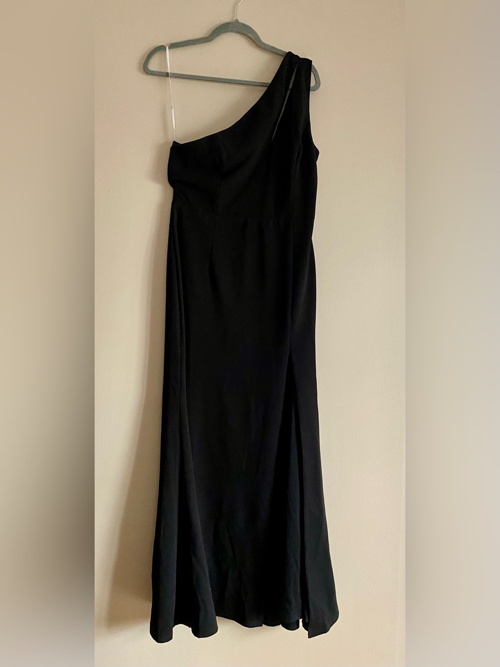 Lulu's Black One-Shoulder Maxi Evening Dress